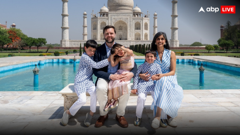 US उपराष्ट्रपति जेडी वेंस ने परिवार के साथ किया ताजमहल का दीदार, एलन मस्क ने फोटो पर किया कमेंट, जान
