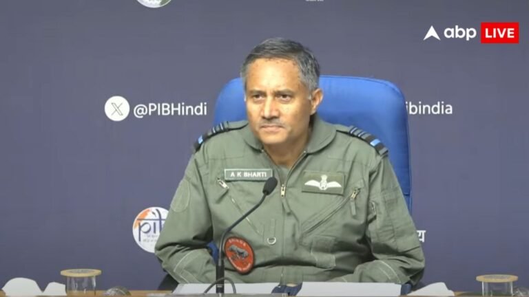 ऑपरेशन सिंदूर के दौरान PAK आर्मी ने भारत के राफेल को बनाया निशाना? जानें भारतीय सेना ने क्या बताया